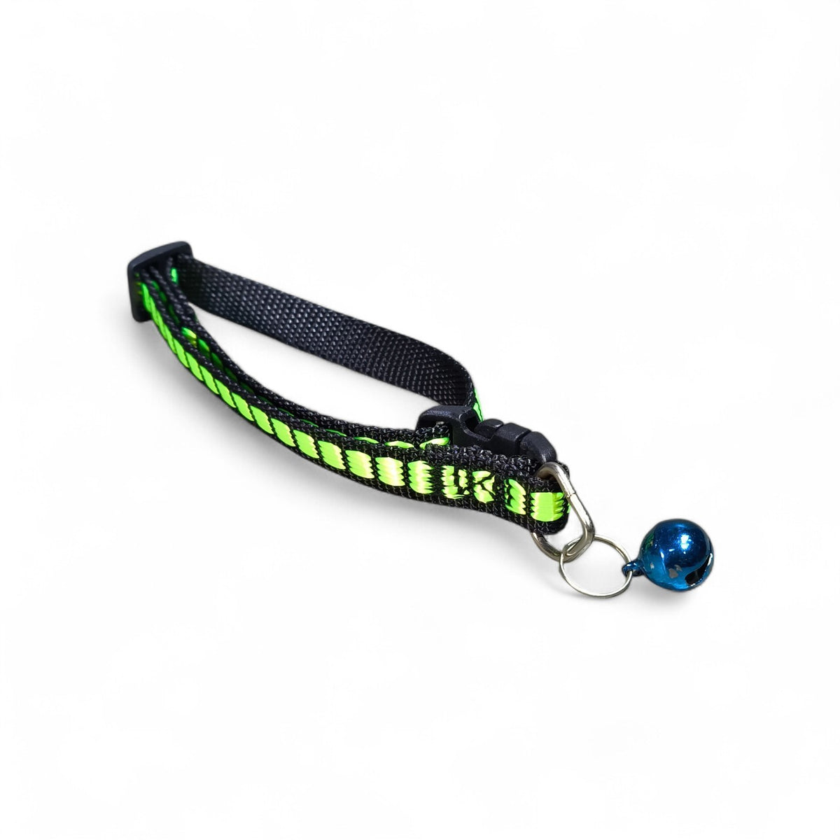 Maroc-animalerie adjustable black nylon cat collar with neon green trim and blue bell, quick-release buckle.
