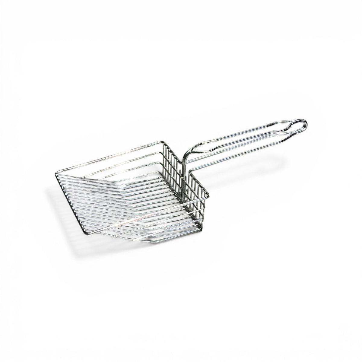 Maroc-animalerie metal litter scoop with handle, designed for efficient sifting and easy cleaning of cat litter boxes.
